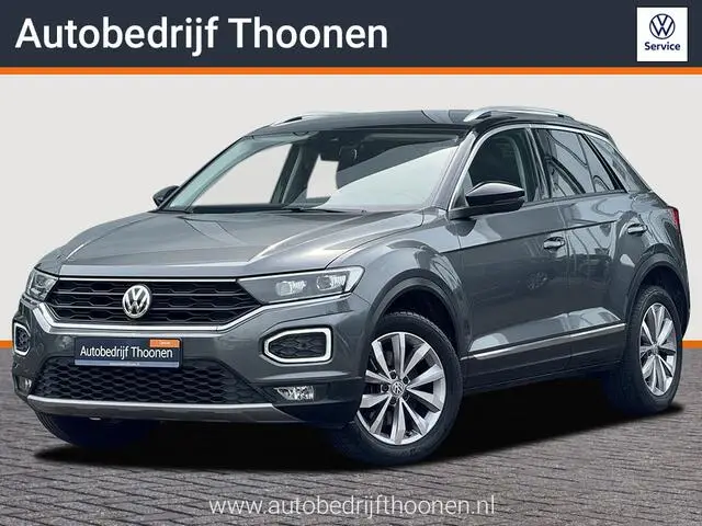 Photo 1 : Volkswagen T-roc 2018 Essence