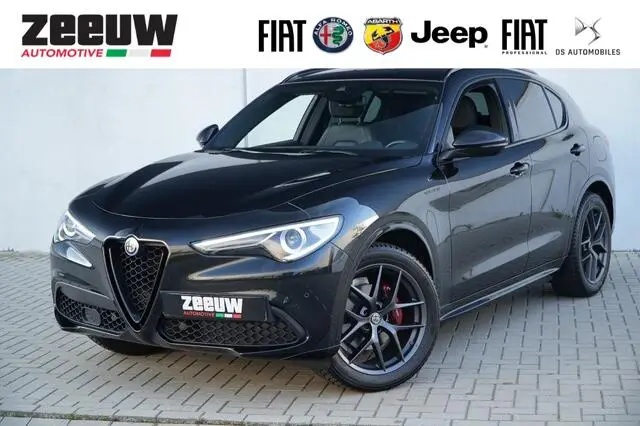 Photo 1 : Alfa Romeo Stelvio 2020 Petrol