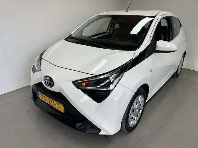 Photo 1 : Toyota Aygo 2018 Essence