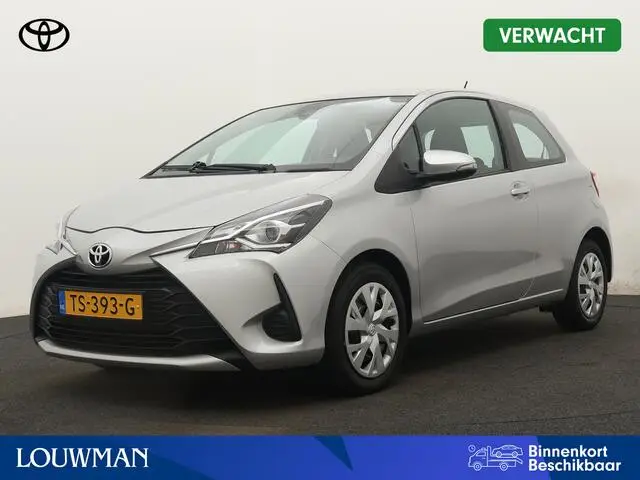 Photo 1 : Toyota Yaris 2018 Petrol