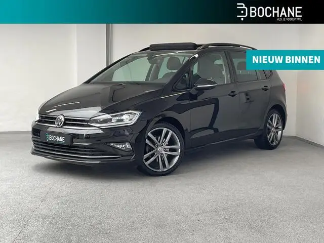 Photo 1 : Volkswagen Golf 2019 Essence