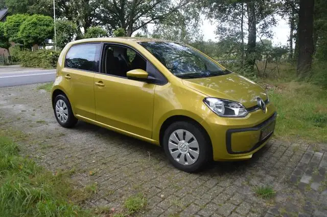 Photo 1 : Volkswagen Up! 2020 Petrol