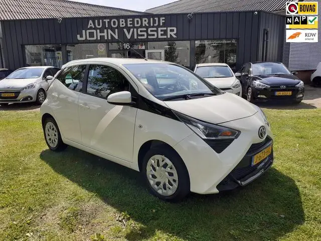 Photo 1 : Toyota Aygo 2020 Essence