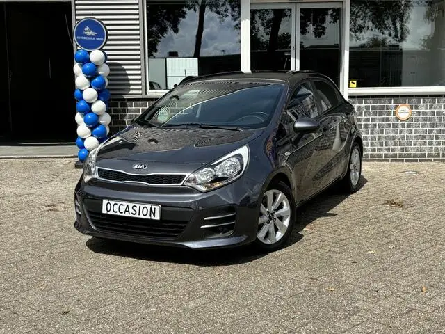 Photo 1 : Kia Rio 2015 Essence