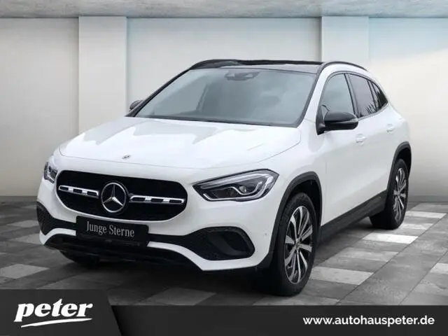 Photo 1 : Mercedes-benz Classe Gla 2021 Petrol