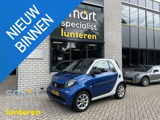 Photo 1 : Smart Fortwo 2016 Petrol