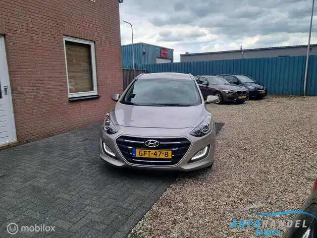 Photo 1 : Hyundai I30 2016 Essence