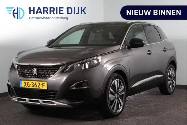 Photo 1 : Peugeot 3008 2018 Petrol