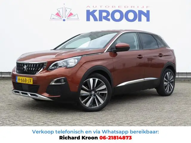 Photo 1 : Peugeot 3008 2020 Petrol