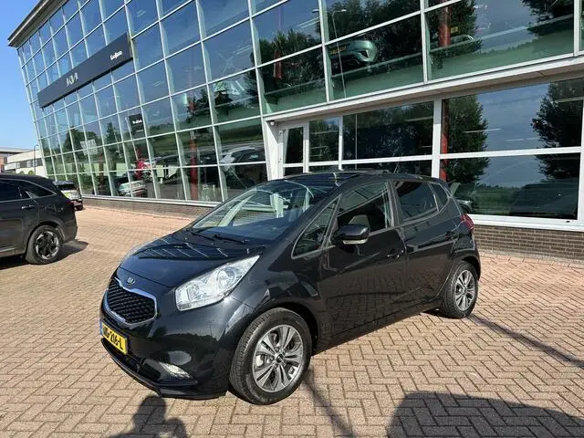 Photo 1 : Kia Venga 2017 Petrol