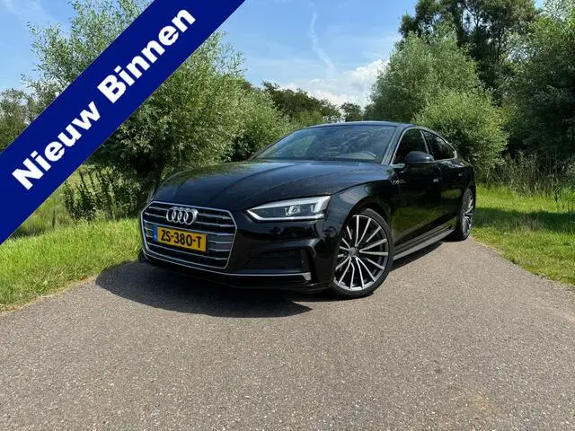 Photo 1 : Audi A5 2019 Hybride