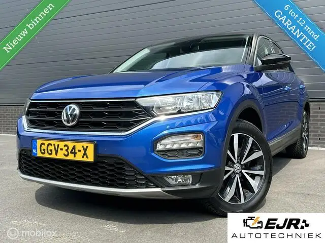 Photo 1 : Volkswagen T-roc 2018 Essence