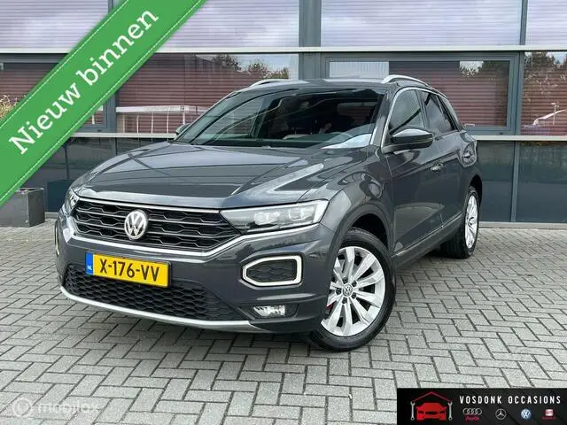 Photo 1 : Volkswagen T-roc 2019 Petrol