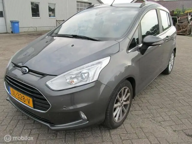 Photo 1 : Ford B-max 2016 Essence