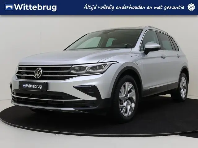 Photo 1 : Volkswagen Tiguan 2021 Hybride