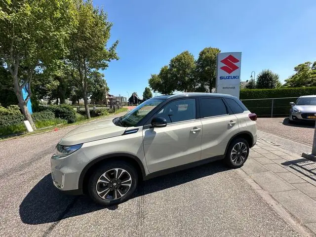 Photo 1 : Suzuki Vitara 2023 Essence