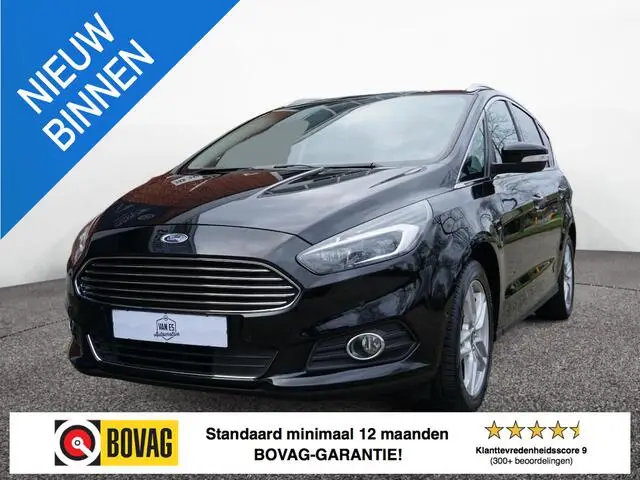 Photo 1 : Ford S-max 2018 Petrol