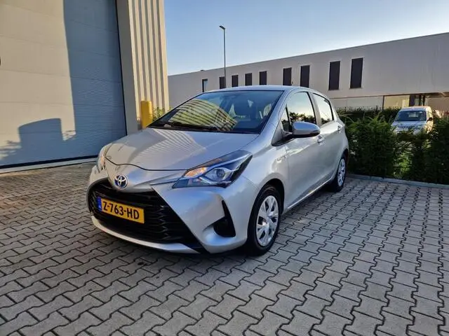 Photo 1 : Toyota Yaris 2020 Hybride