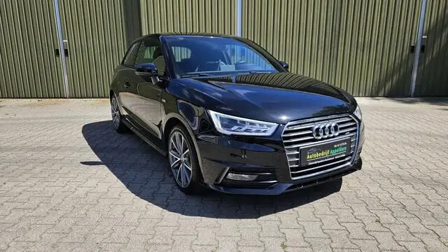 Photo 1 : Audi A1 2018 Essence