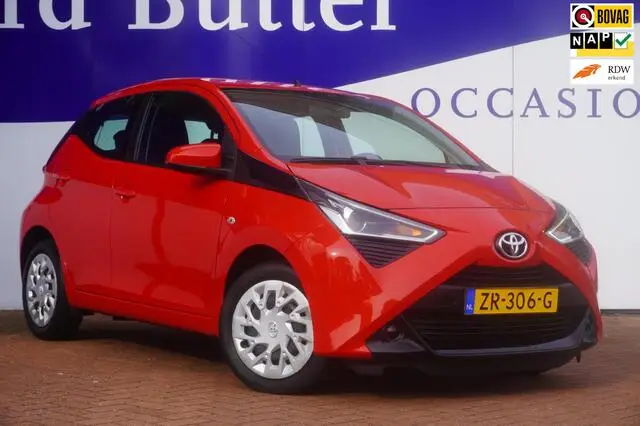 Photo 1 : Toyota Aygo 2019 Essence