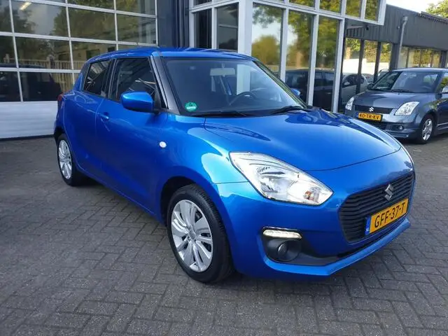 Photo 1 : Suzuki Swift 2019 Essence