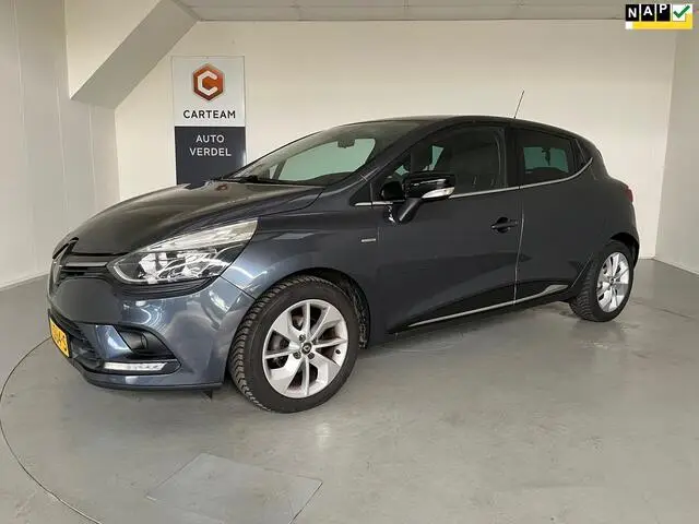 Photo 1 : Renault Clio 2017 Petrol