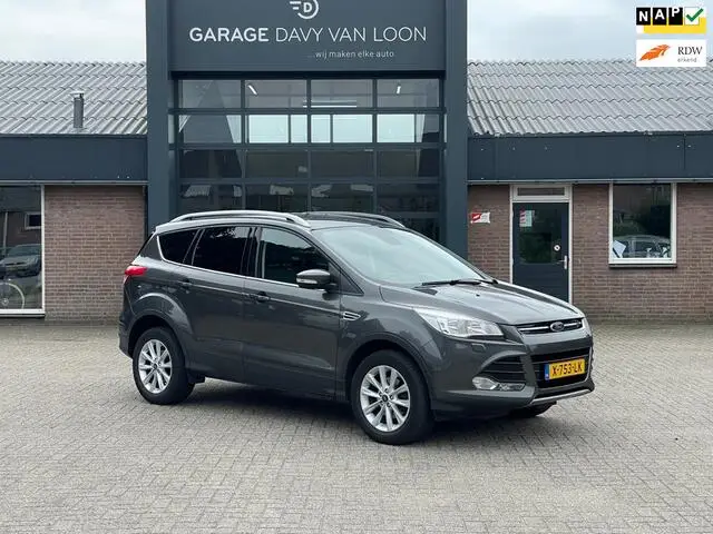 Photo 1 : Ford Kuga 2016 Petrol