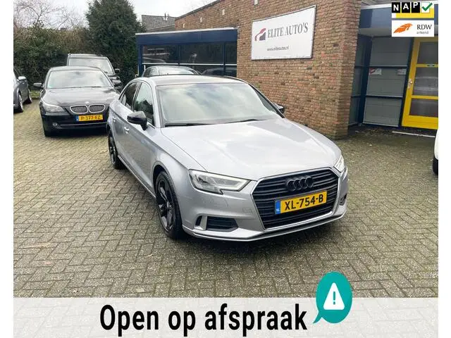 Photo 1 : Audi A3 2019 Petrol