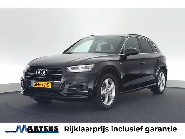 Photo 1 : Audi Q5 2020 Hybrid