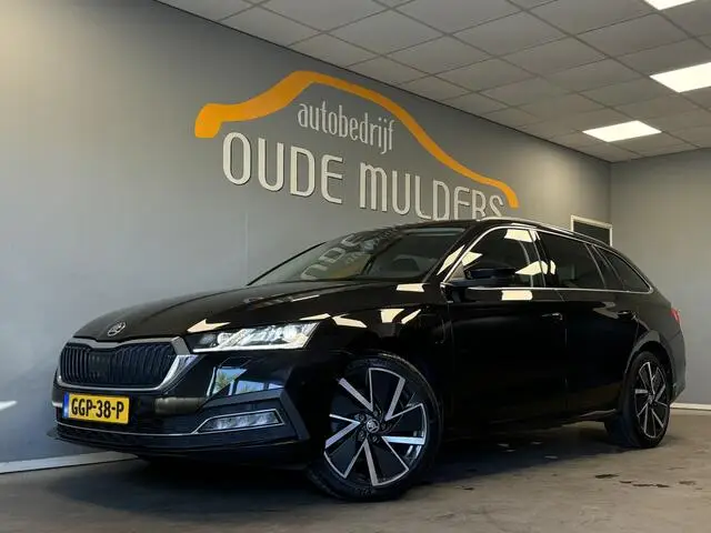 Photo 1 : Skoda Octavia 2021 Hybrid