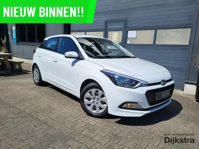 Photo 1 : Hyundai I20 2018 Petrol