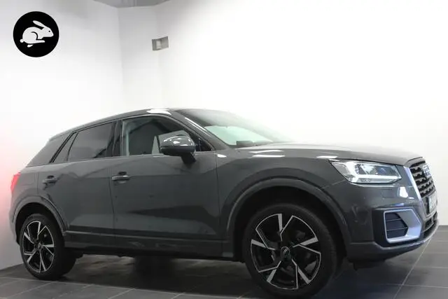 Photo 1 : Audi Q2 2019 Petrol