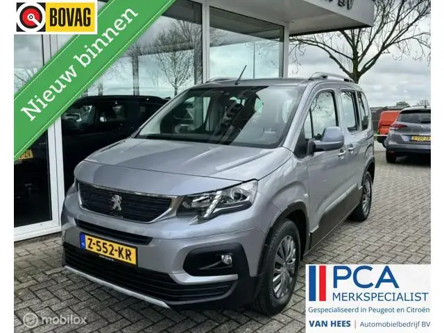 Photo 1 : Peugeot Rifter 2019 Essence