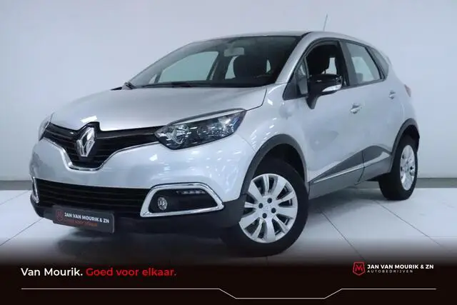 Photo 1 : Renault Captur 2016 Petrol