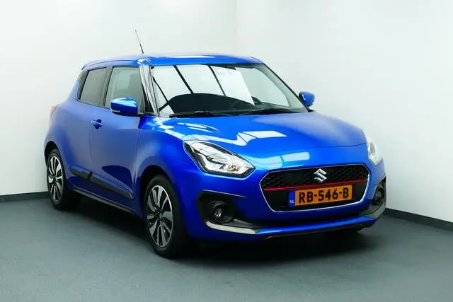 Photo 1 : Suzuki Swift 2017 Hybrid