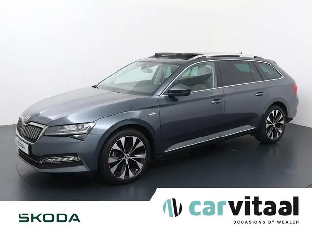 Photo 1 : Skoda Superb 2021 Hybride