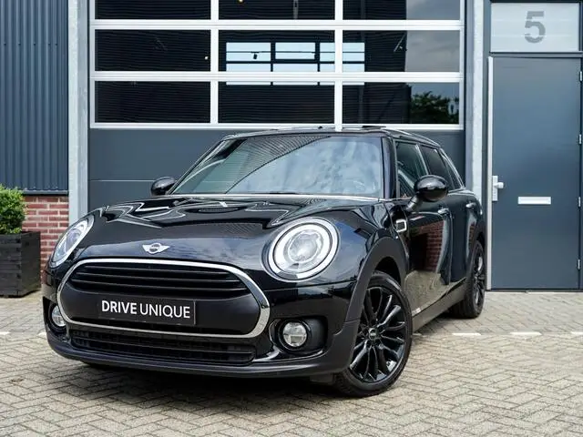 Photo 1 : Mini Clubman 2016 Petrol