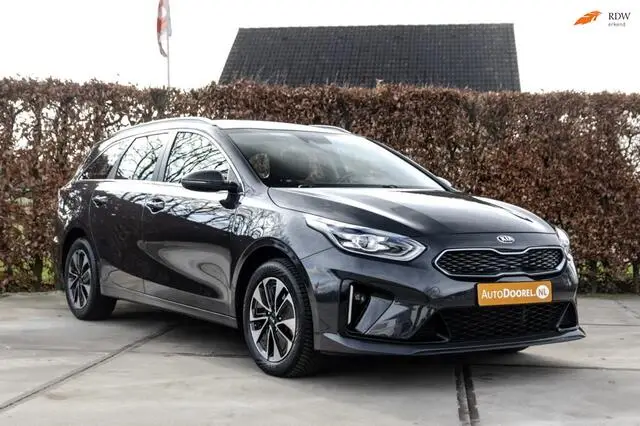 Photo 1 : Kia Ceed 2021 Hybrid