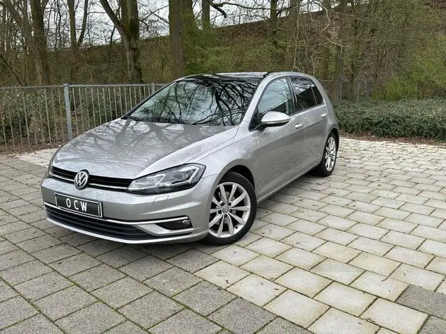 Photo 1 : Volkswagen Golf 2019 Diesel