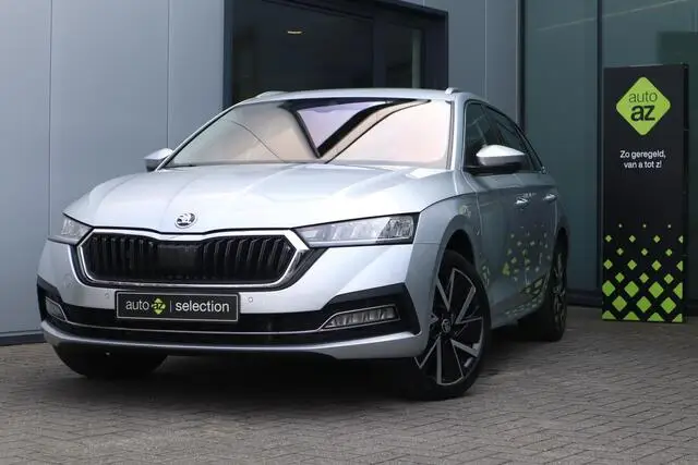 Photo 1 : Skoda Octavia 2022 Hybride