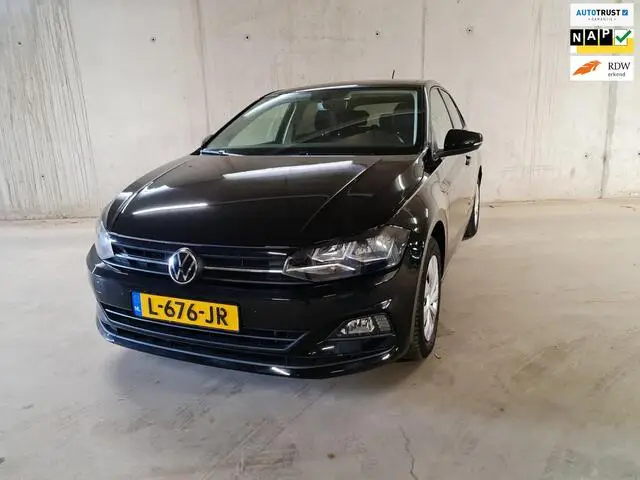 Photo 1 : Volkswagen Polo 2021 Essence