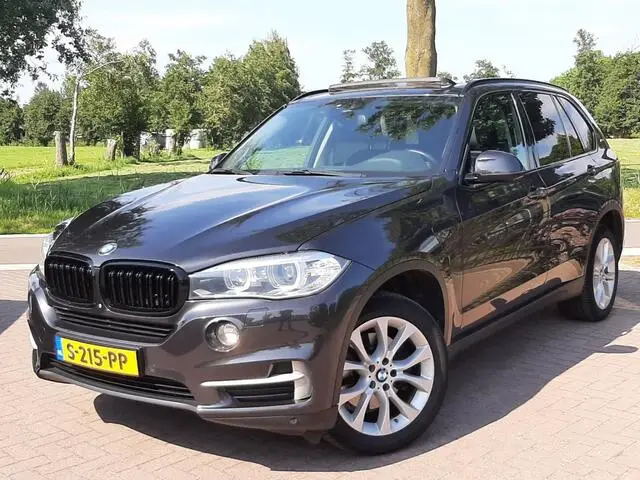 Photo 1 : Bmw X5 2016 Essence