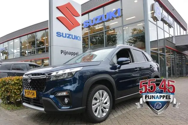 Photo 1 : Suzuki S-cross 2022 Petrol