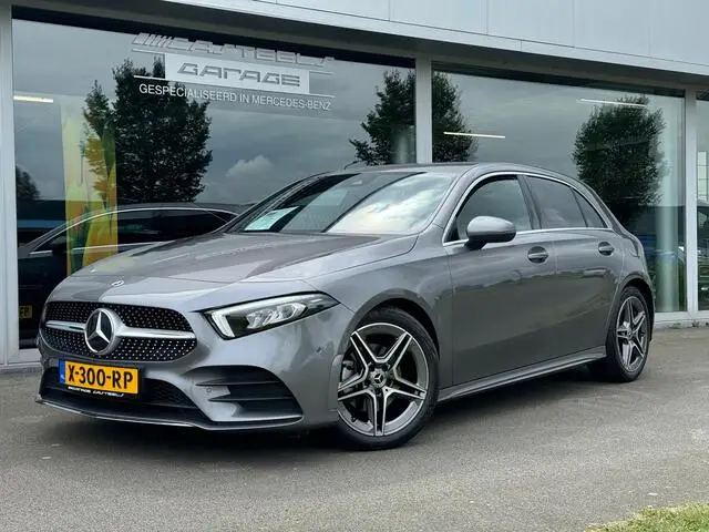 Photo 1 : Mercedes-benz Classe A 2022 Petrol