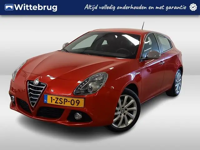 Photo 1 : Alfa Romeo Giulietta 2015 Petrol