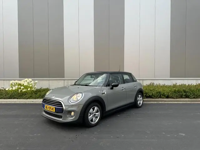 Photo 1 : Mini Cooper 2018 Essence