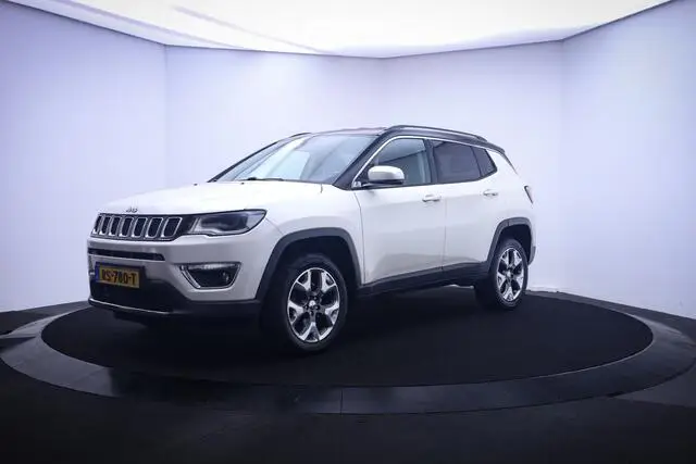 Photo 1 : Jeep Compass 2018 Petrol