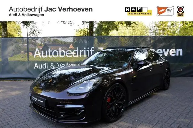 Photo 1 : Porsche Panamera 2022 Hybride