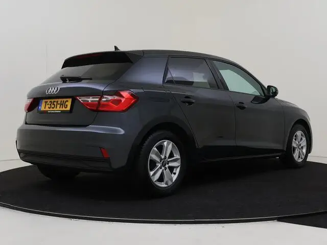 Photo 1 : Audi A1 2023 Petrol