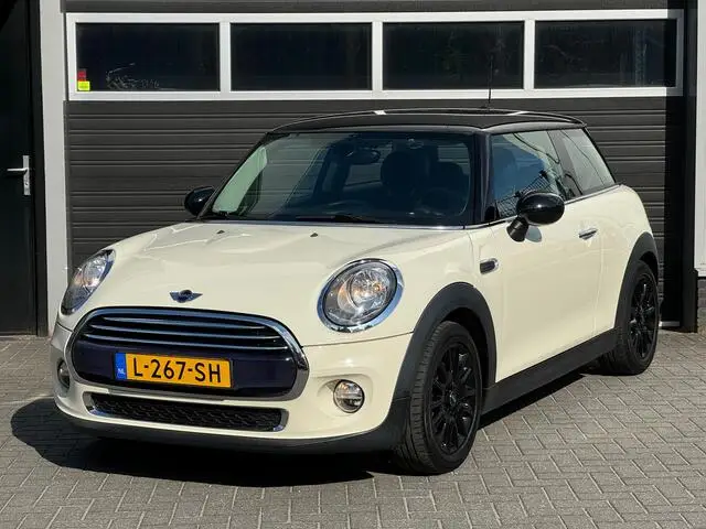 Photo 1 : Mini Cooper 2015 Petrol